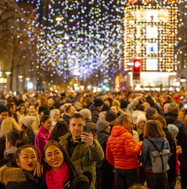 Lucy und Night Shopping: 